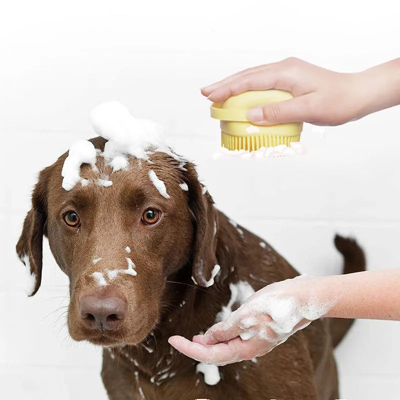 Escova de banho para remoção de sujeira e detritos para pets